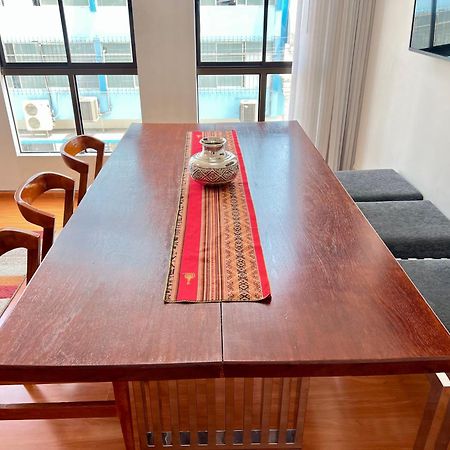 Downtown Lima Apt With May Promo Book & Save Big Zewnętrze zdjęcie