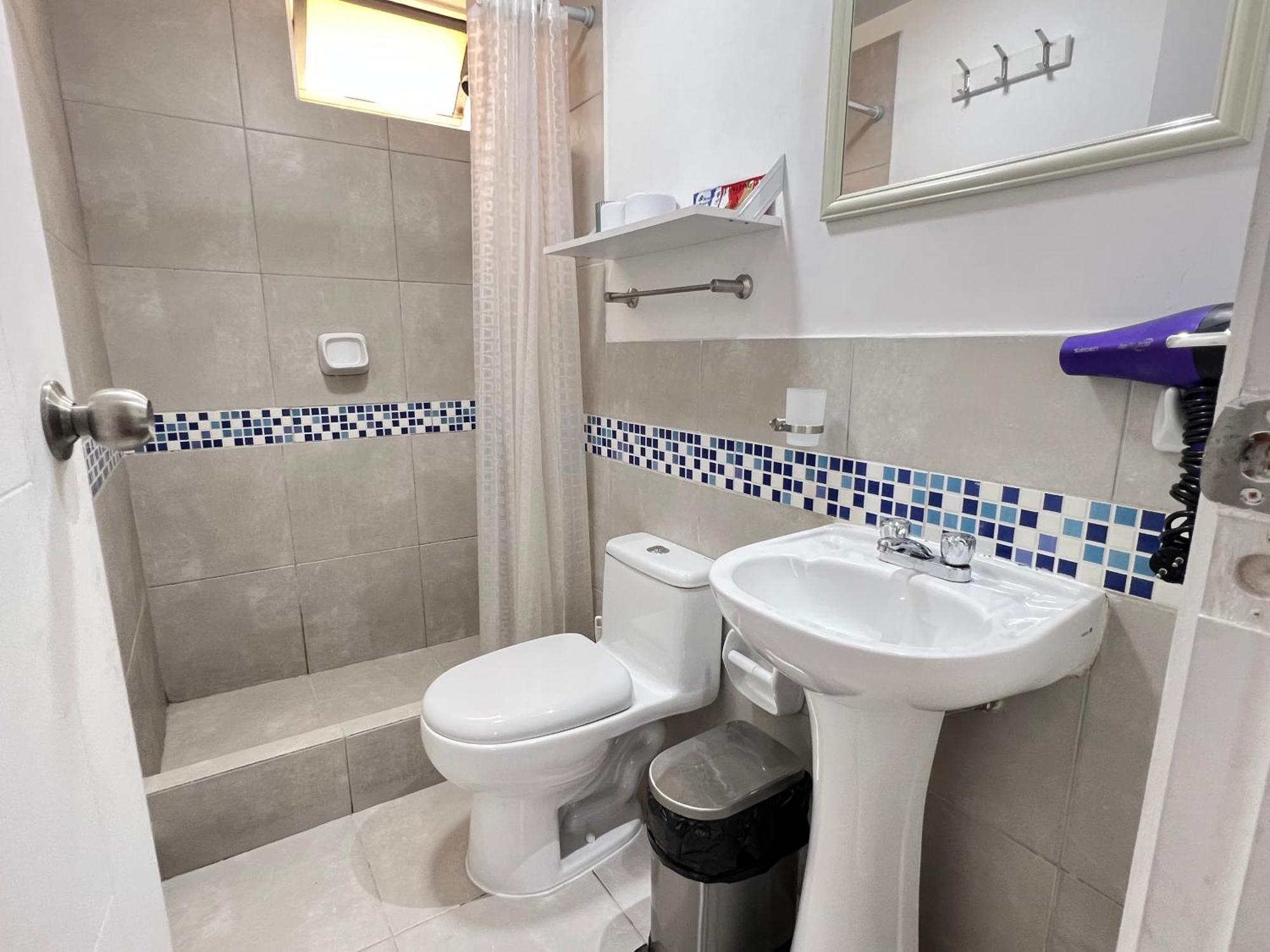 Downtown Lima Apt With May Promo Book & Save Big Zewnętrze zdjęcie