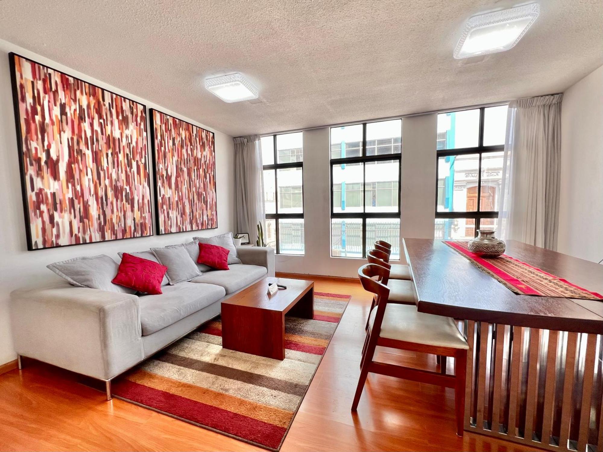 Downtown Lima Apt With May Promo Book & Save Big Zewnętrze zdjęcie